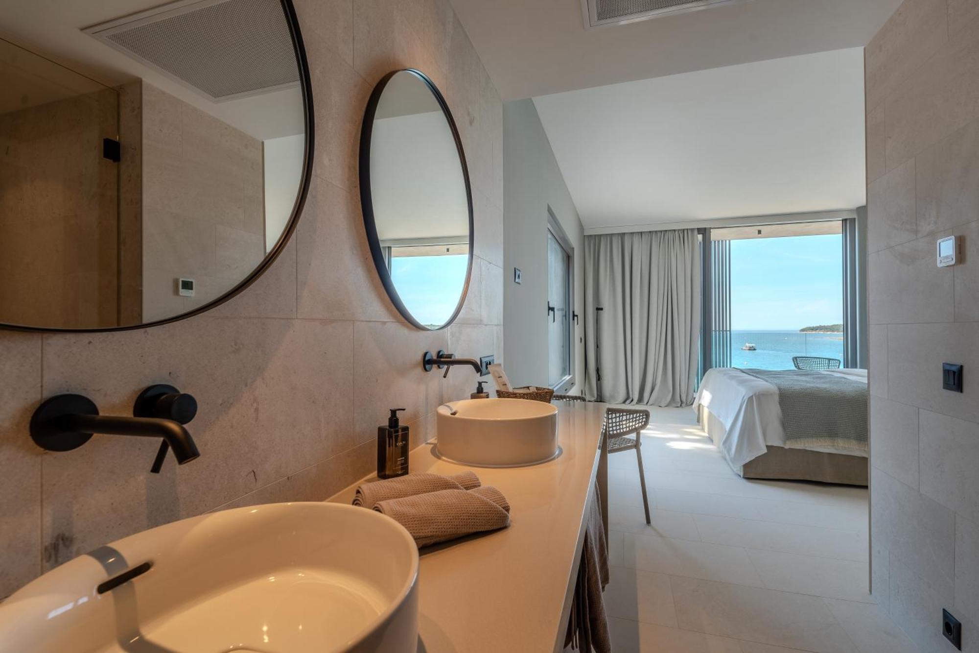 Blu Mare Hotel 4*